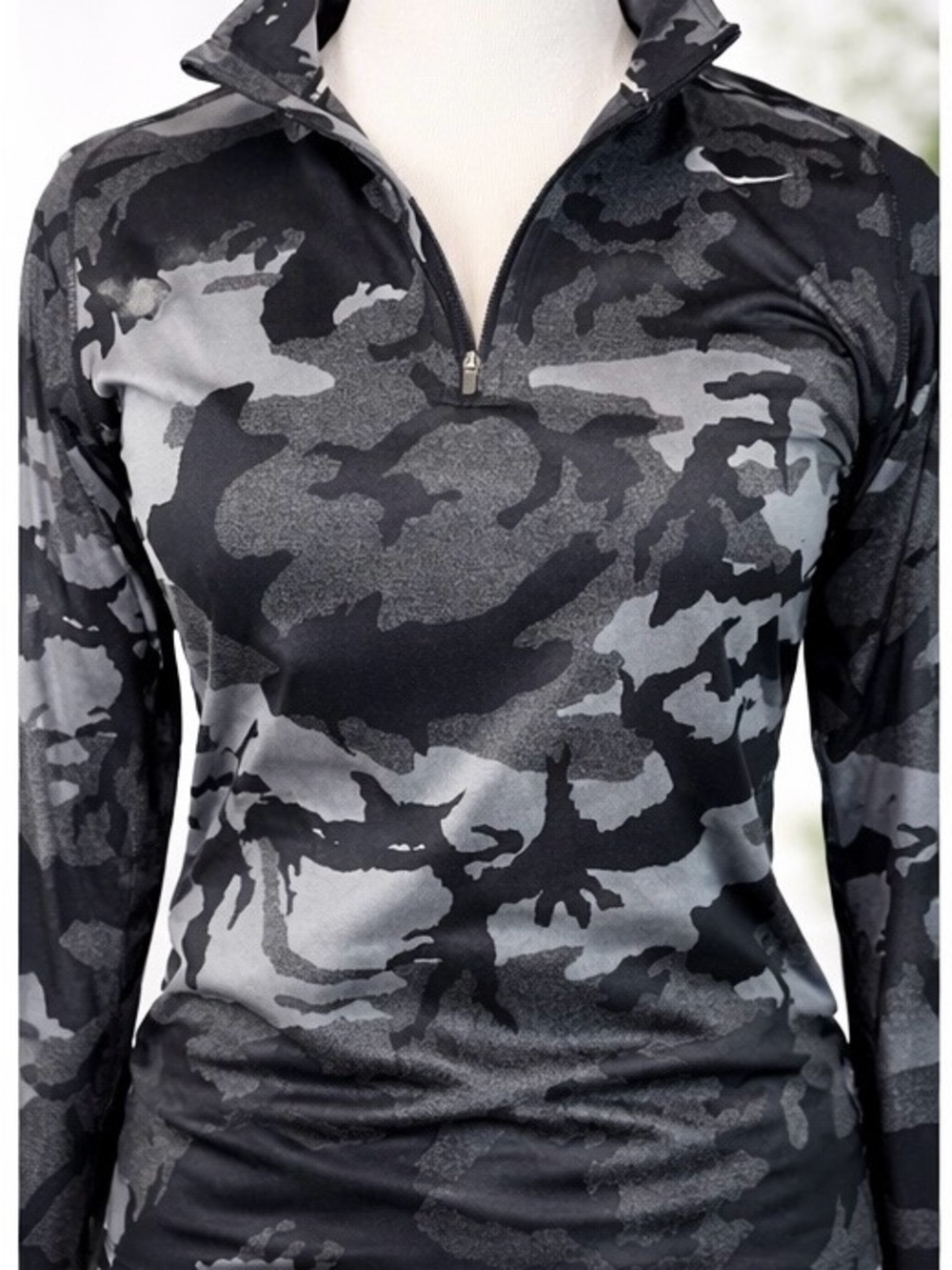 Nike Women's Black &‎ Gray Camo Quarter-Zip Training Top